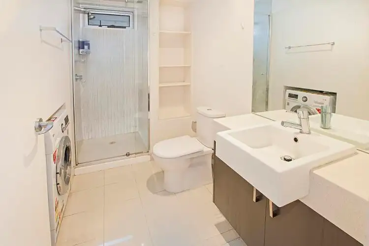 Third view of Homely apartment listing, 1502/8 Franklin Street, Melbourne VIC 3000