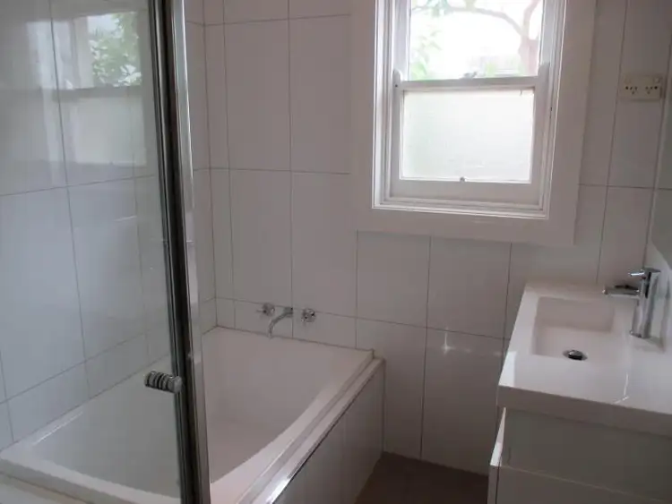 Fifth view of Homely semi-detached listing, 728 Inkerman Road, Caulfield North VIC 3161