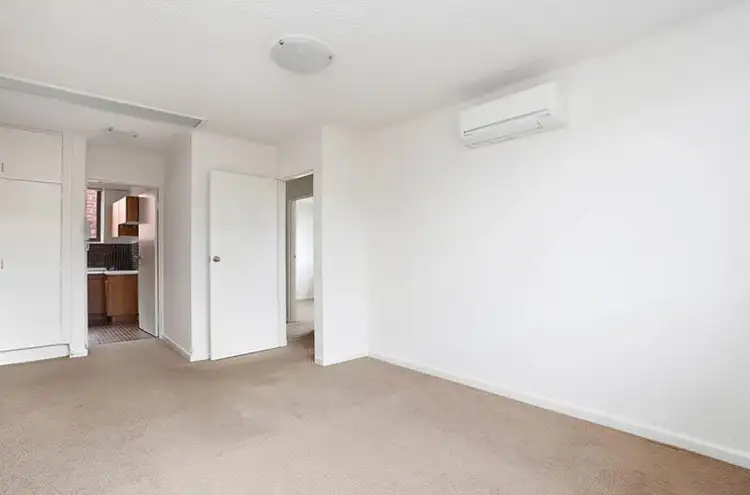 Fourth view of Homely apartment listing, 4/99 Hunter Street, Richmond VIC 3121