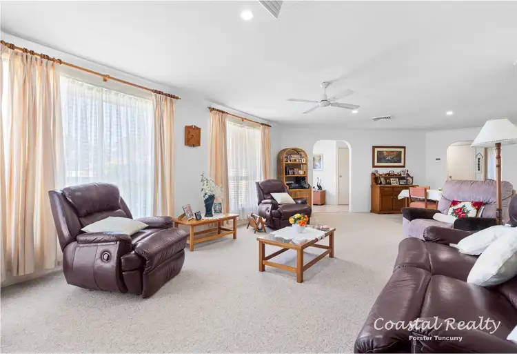 Fifth view of Homely house listing, 8 Huntly Close, Tuncurry NSW 2428