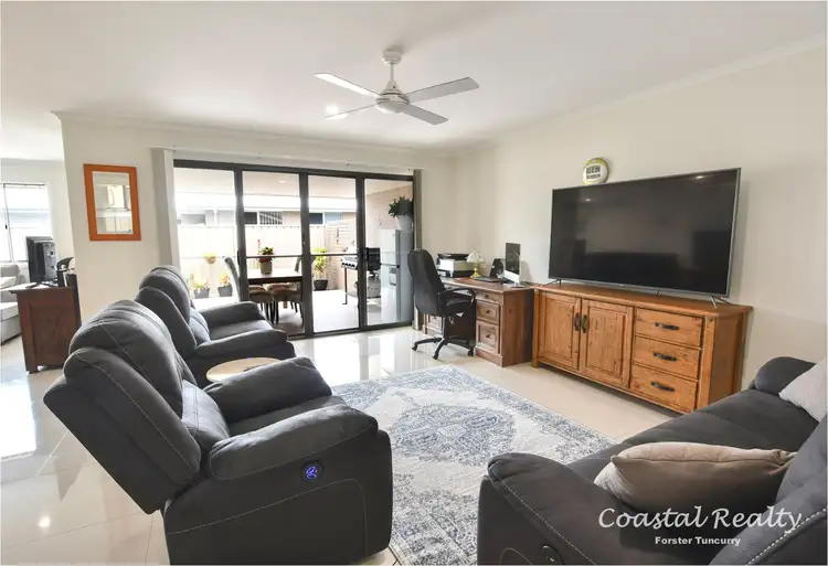 Fifth view of Homely villa listing, 2/1A Cedar Grove, Forster NSW 2428