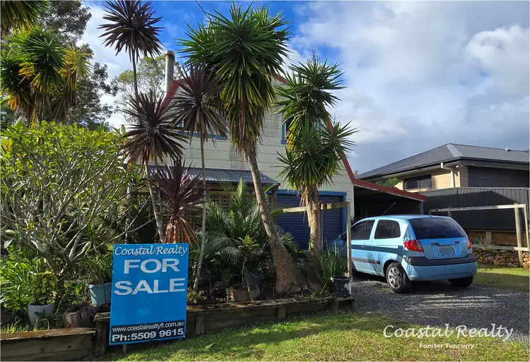 37 Yallambee Street, Coomba Park NSW 2428
