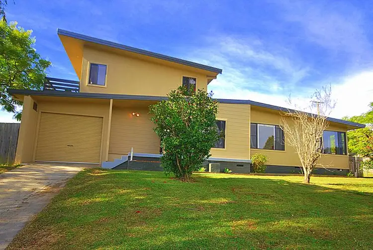 47 Orange Parade, Wyoming NSW 2250