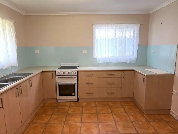 383 Pacific Haven Dr, Pacific Haven QLD 4659