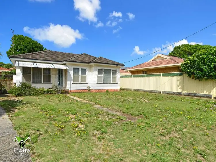 55 Robin Cr, Woy Woy NSW 2256