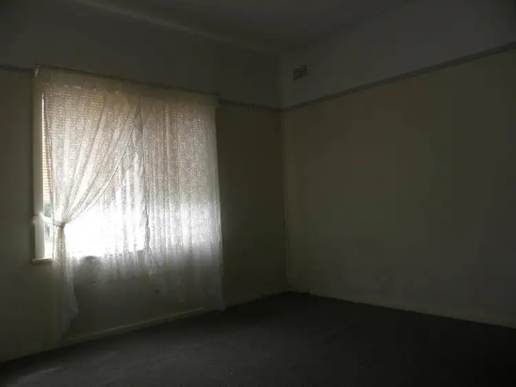 Seventh view of Homely house listing, 39 Blackett Avenue, Young NSW 2594