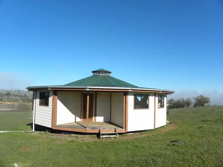 74 Wombat Rd, Murrumburrah NSW 2587