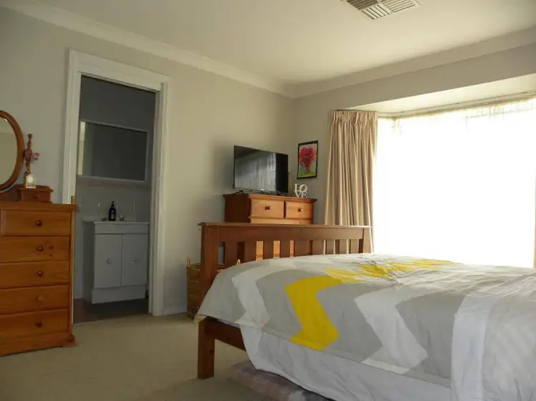 Sixth view of Homely house listing, 8 Martin Court, Young NSW 2594