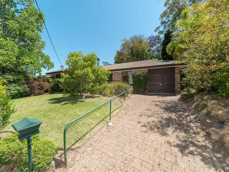 11 Mooramba Avenue, North Gosford NSW 2250