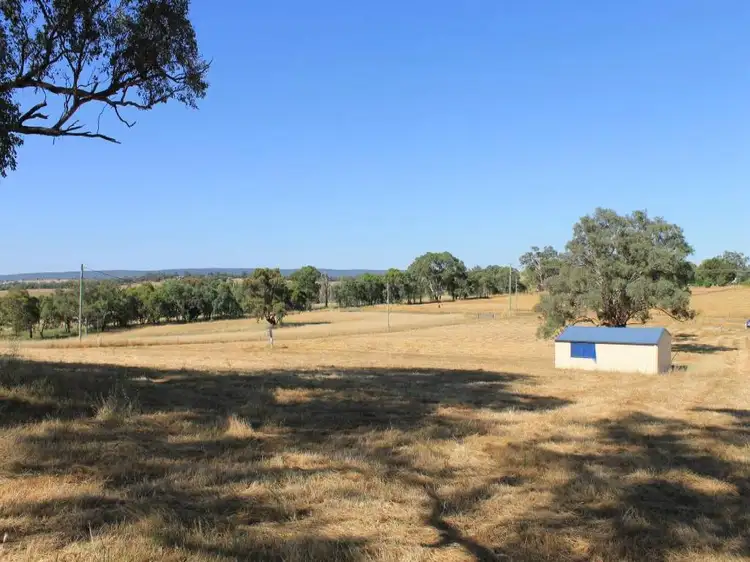 14 Dowling Drive, Murringo NSW 2586