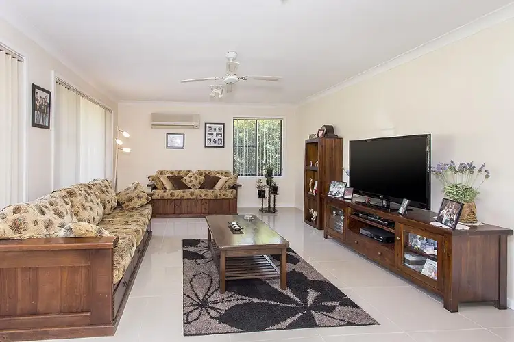 Second view of Homely house listing, 3 Pangari Close, Wyoming NSW 2250