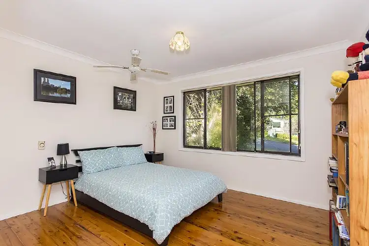 Sixth view of Homely house listing, 3 Pangari Close, Wyoming NSW 2250