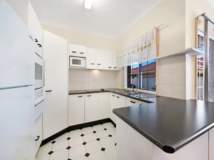 Fifth view of Homely villa listing, 2/20 Farnell Rd, Woy Woy NSW 2256