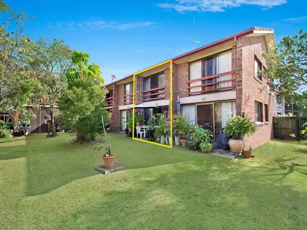 Main view of Homely townhouse listing, 4/8 Oceanic Drive, Mermaid Waters QLD 4218