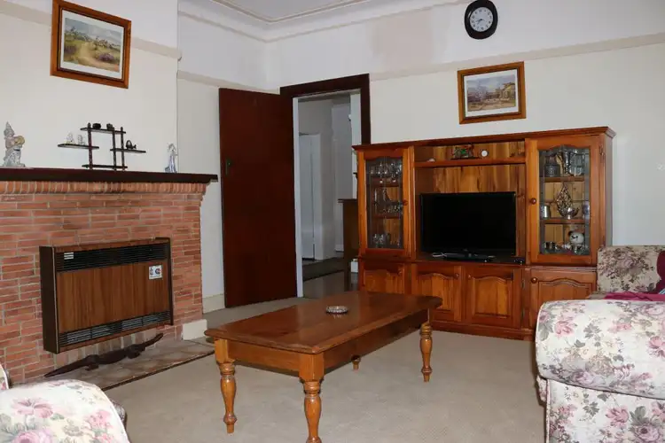 Fifth view of Homely house listing, 27 Whiteman Avenue, Young NSW 2594