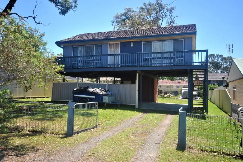 Main view of Homely house listing, 10 Monterey Avenue, Mannering Park NSW 2259