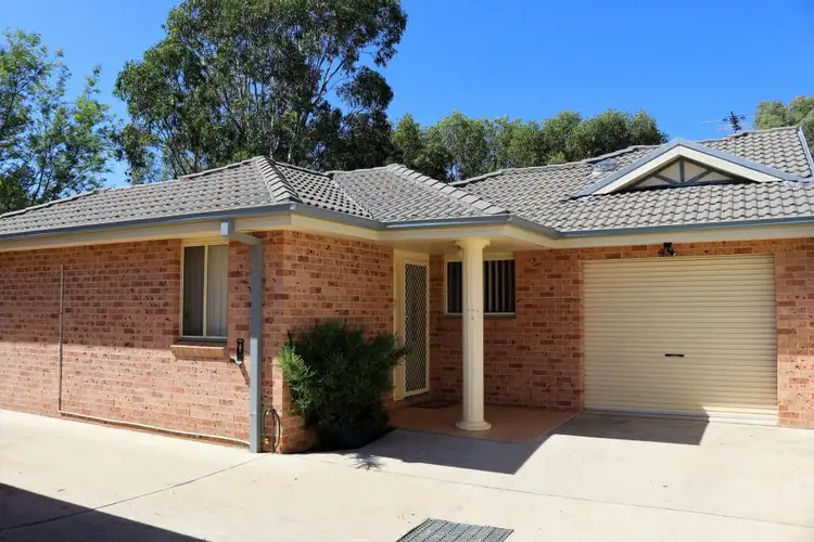 Main view of Homely unit listing, 5/2a Cloete Street, Young NSW 2594