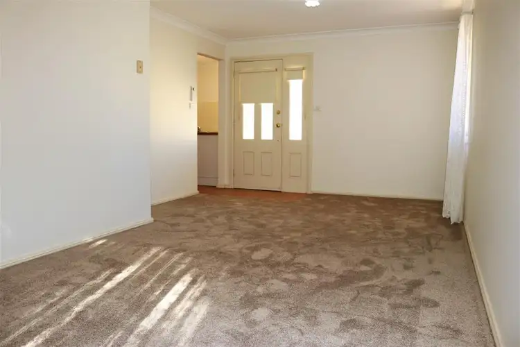Fourth view of Homely unit listing, 5/2a Cloete Street, Young NSW 2594