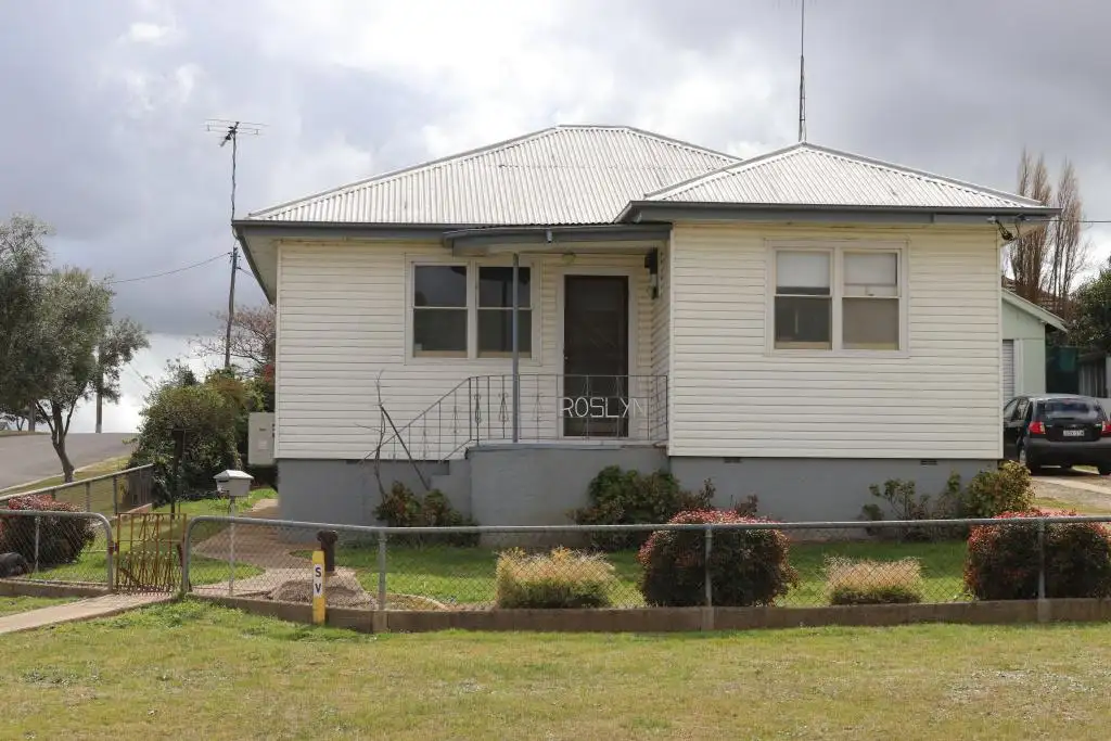 Main view of Homely house listing, 25 Karabah Avenue, Young NSW 2594