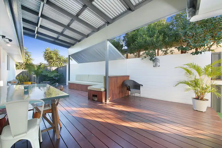 1/22 Wagtail Court, Burleigh Waters QLD 4220