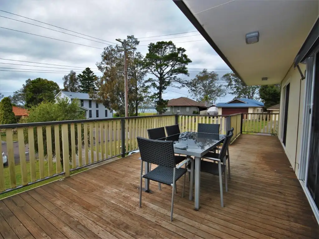 Main view of Homely house listing, 10 Grace Street, Mannering Park NSW 2259