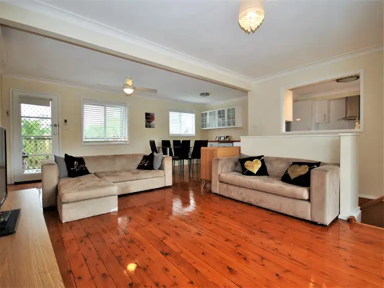 Fifth view of Homely house listing, 10 Grace Street, Mannering Park NSW 2259