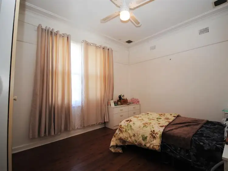 Sixth view of Homely house listing, 12 Cheryl Street, Mannering Park NSW 2259