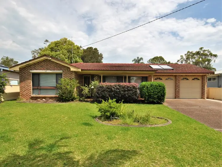 4 Wharf Street, Wyee Point NSW 2259