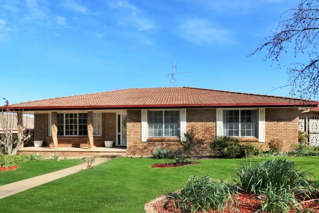 Main view of Homely house listing, 95 Thornhill Street, Young NSW 2594