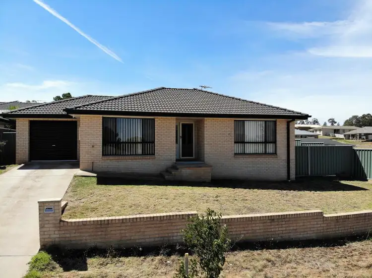 3/1 Giugni Place, Young NSW 2594