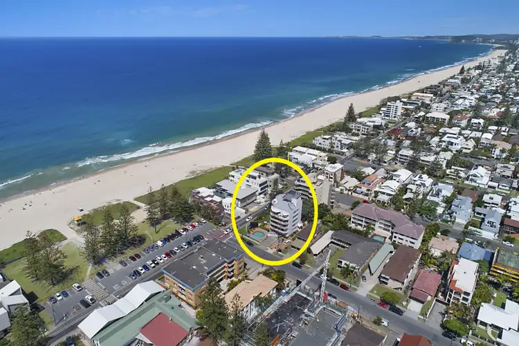 3/4 Montana Road, Mermaid Beach QLD 4218