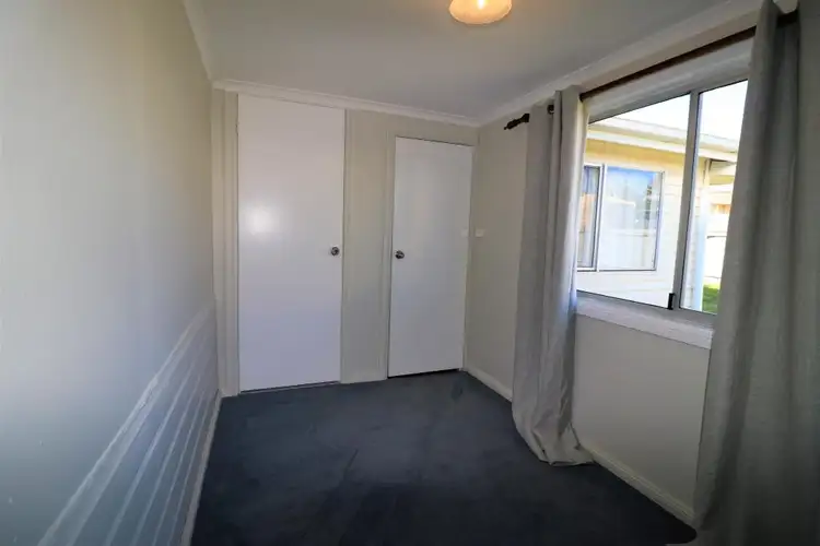 Sixth view of Homely house listing, 32 Currawong Street, Young NSW 2594