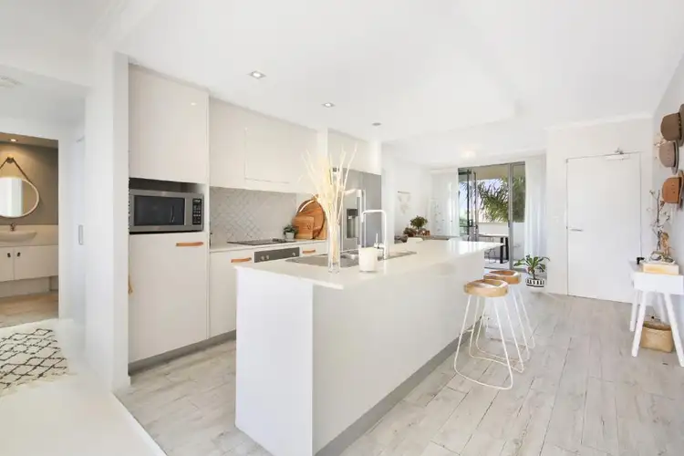 Fifth view of Homely apartment listing, 39/2 Gaven Cresent, Mermaid Beach QLD 4218
