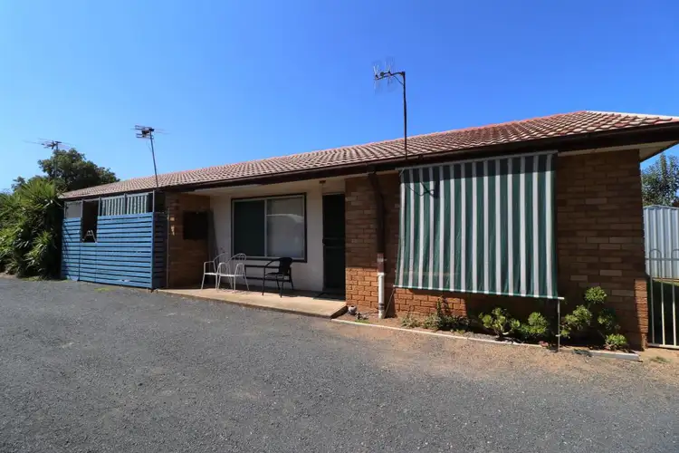 1-2 51 Brock Street, Young NSW 2594