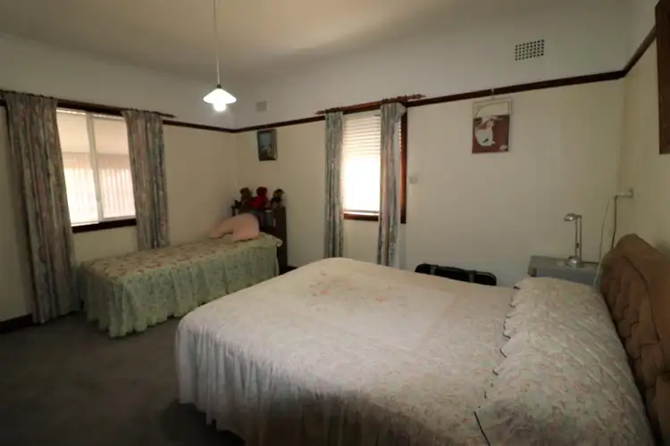 Sixth view of Homely house listing, 36 Currawong Street, Young NSW 2594