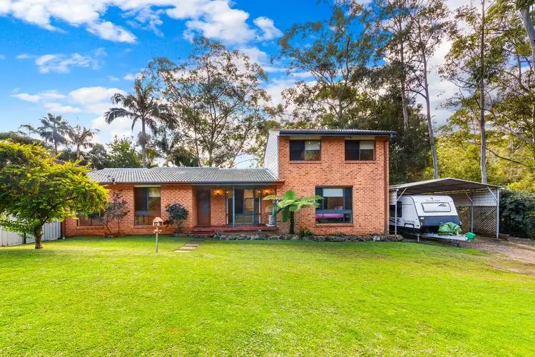 12 Stachon Street, North Gosford NSW 2250