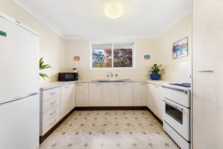 Fourth view of Homely villa listing, 3/7 Pecan Close, Wyoming NSW 2250