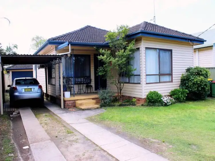 15 Australia Ave, Umina Beach NSW 2257