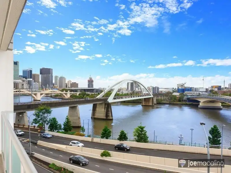 Main view of Homely unit listing, L2/92 Quay Street, Brisbane QLD 4000