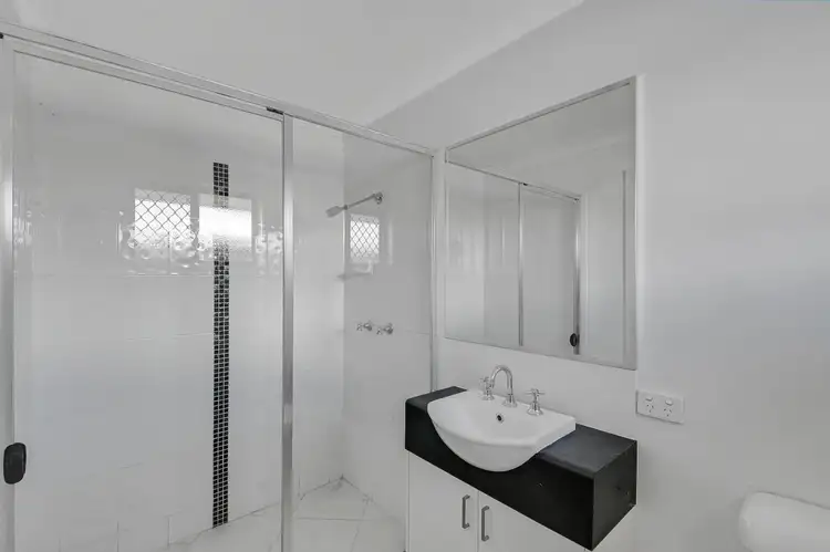 Seventh view of Homely house listing, 27 Epping Way, Mount Low QLD 4818