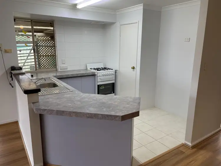 5 Carr Place, Usher WA 6230