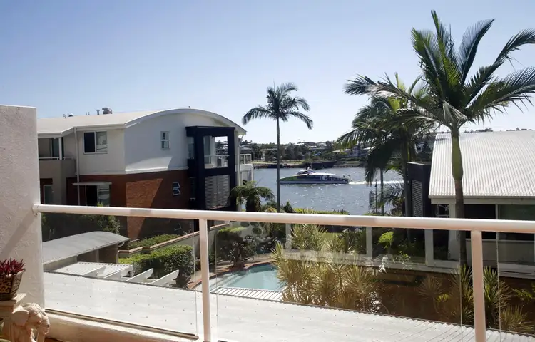 Main view of Homely apartment listing, 15 Vernon Terrace, Teneriffe QLD 4005