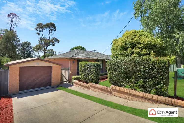 49 Red Gum Ave
