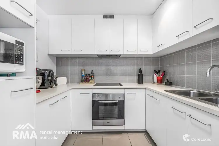 3/9 Linkage Avenue, Cockburn Central WA 6164