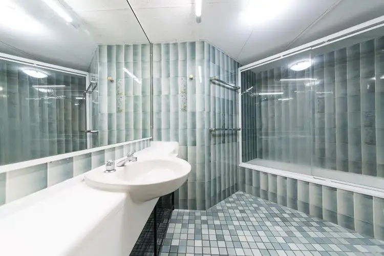 Fourth view of Homely unit listing, 402/32 Leichhardt Street, Spring Hill QLD 4000