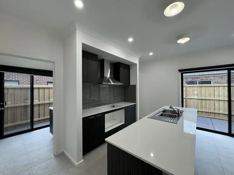 3 Prana Way, Werribee VIC 3030