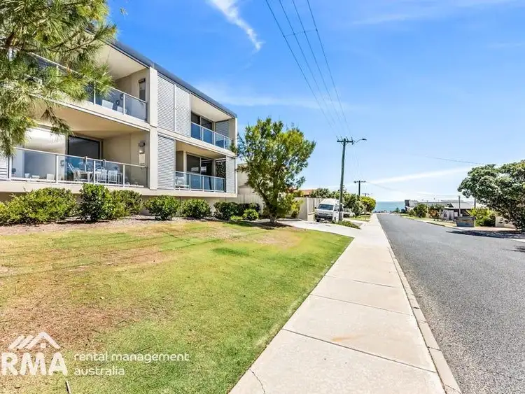 2/14 Lennard Street, Marmion WA 6020