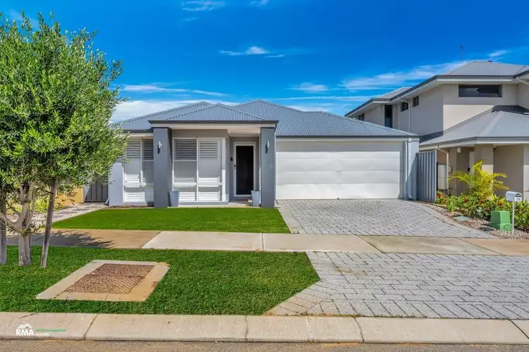 25 Nettup Street, Hammond Park WA 6164