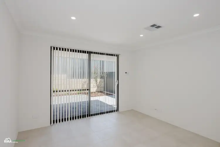 Fifth view of Homely semi-detached listing, 7A Clemente Road, Madora Bay WA 6210