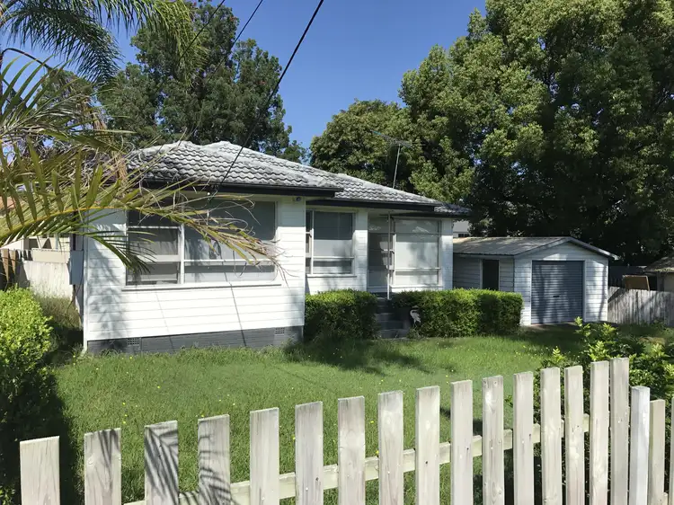 2 Brett Avenue, Constitution Hill NSW 2145